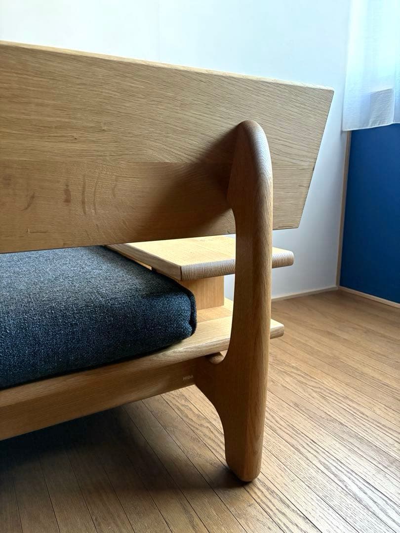 飛騨産業 キツツキ 森のことば 2人掛けソファ 飛騨高山 オーク無垢 北欧モダン