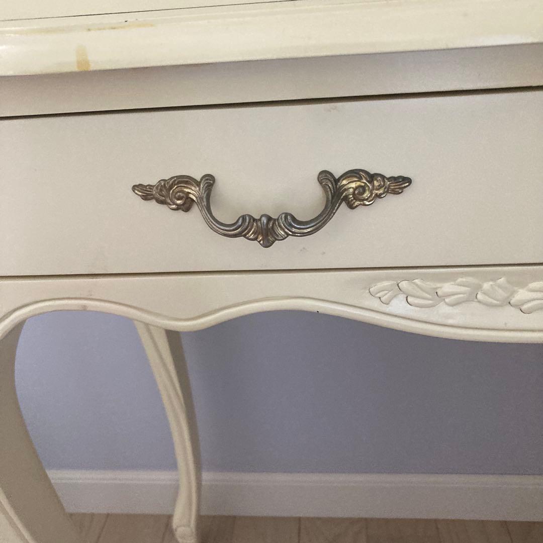 うさぎ　kino オーバルミラードレッサー