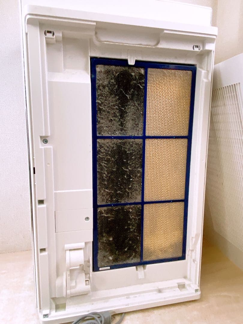 シャープ 加湿空気清浄機 KI-PX100-W プラズマクラスター 2022年製