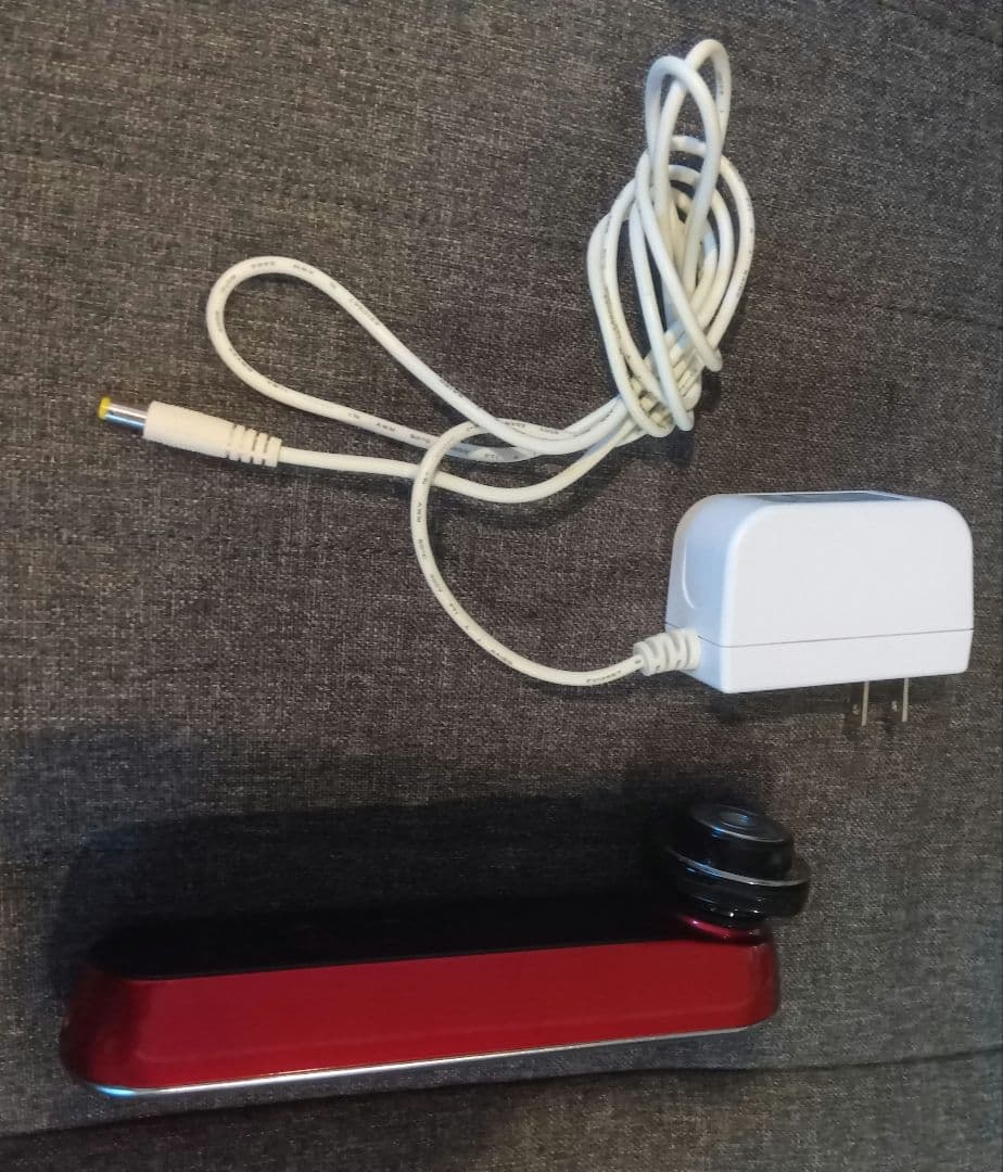 RF ボーテ　フォトプラス　Ruby YA-MAN 美顔器 充電器付き 赤