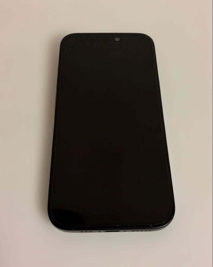 iPhone15 本体　ブラック　128GB simフリー