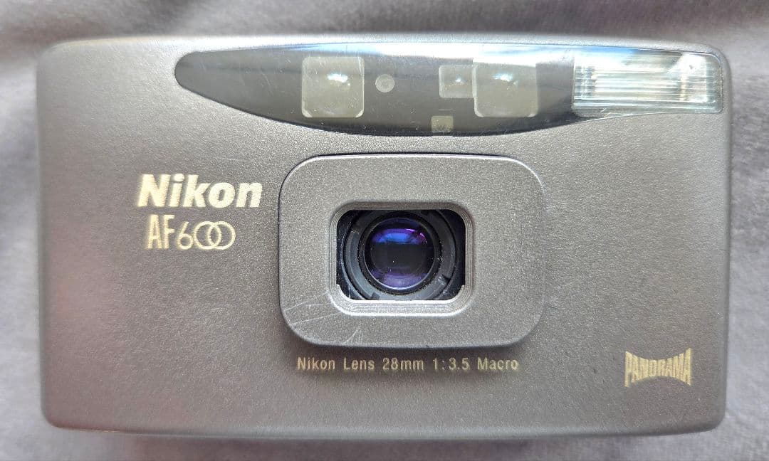 Nikon ニコン AF 600 Panorama