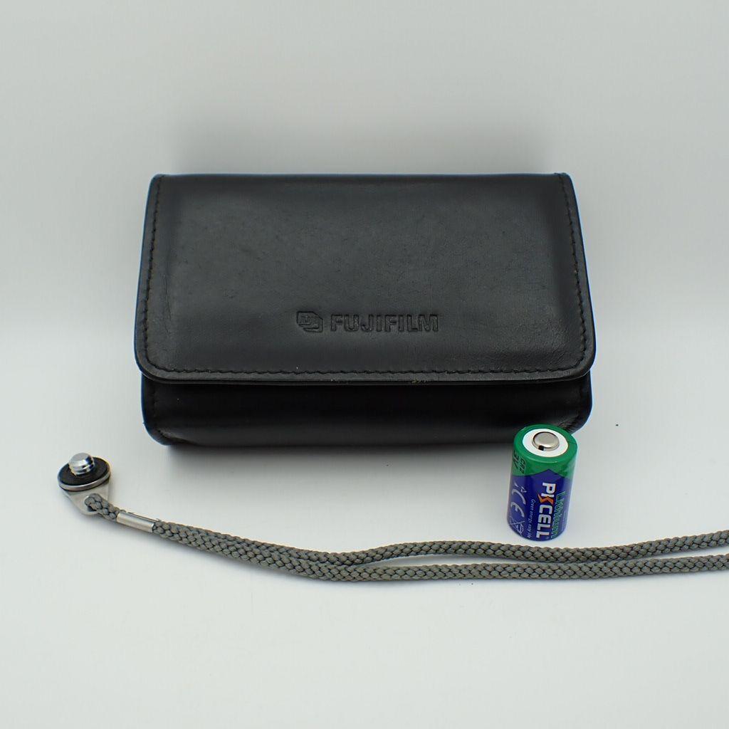 【動作確認済】FUJIFILM CARDIA mini TIARA 初期保証付き