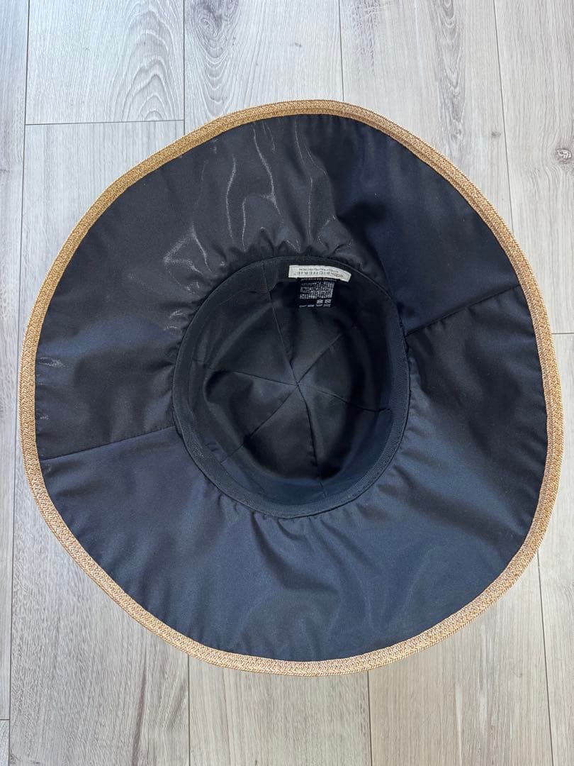 【美品】BICHERIE　ビシェリ　100%遮光　麦わら帽子　ハットリボンつば広