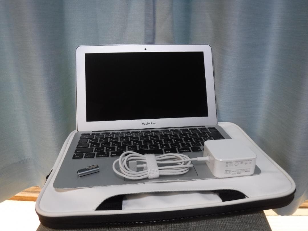 Macbook Air 11インチ A1465 電源アダプター TYPE-C付