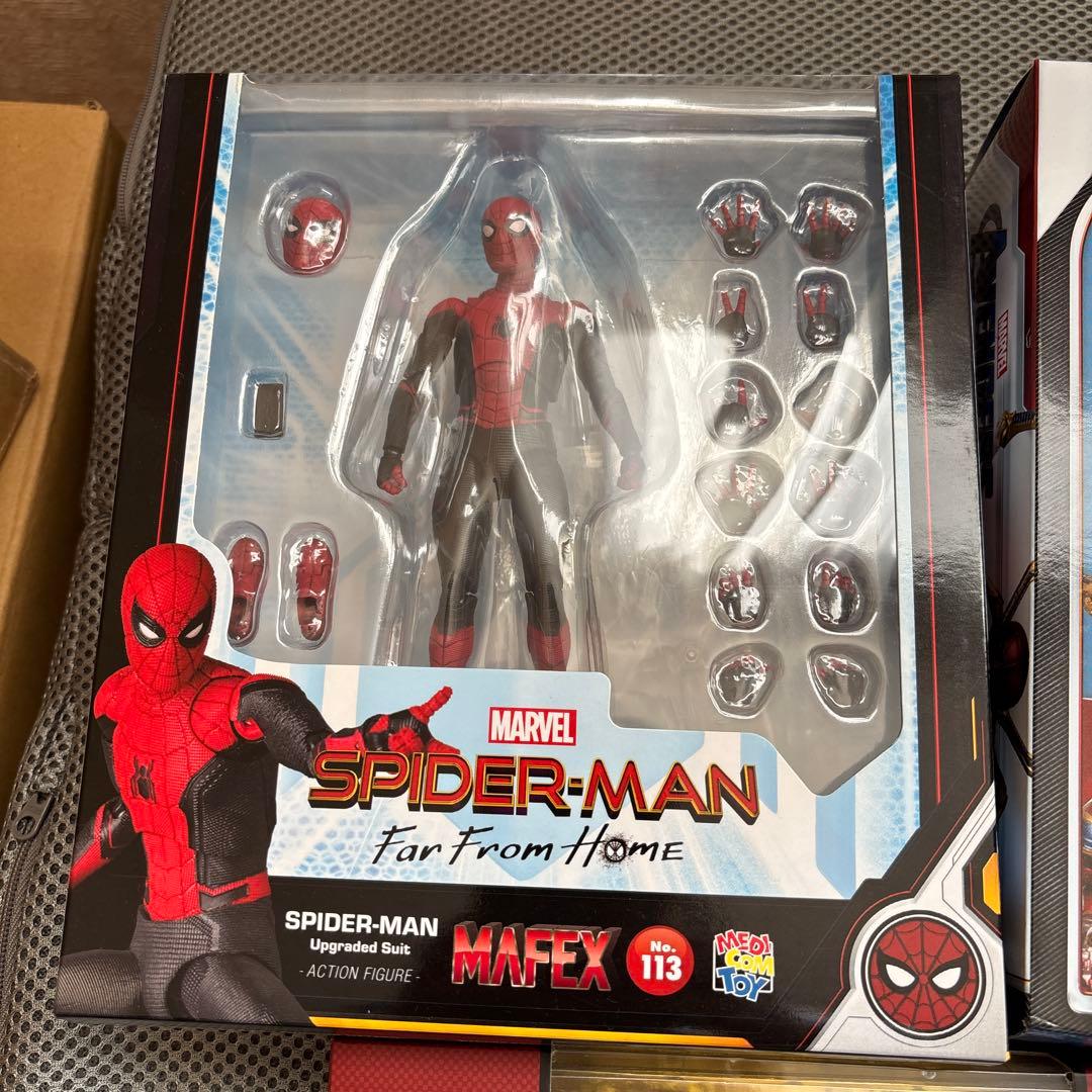 MAFEX スパイダーマン　アイアンスパイダーマン3体　新品未開封品
