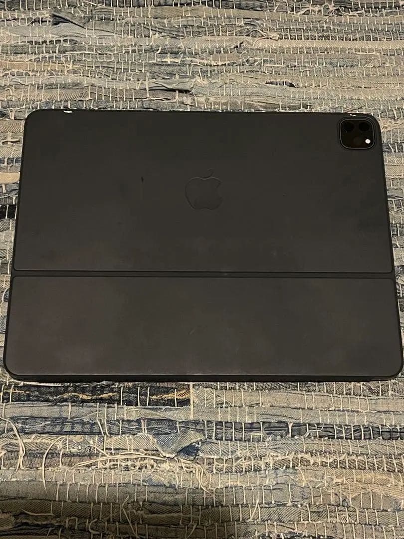 【美品】iPad Pro 12.9インチ4代目256 GB ￼