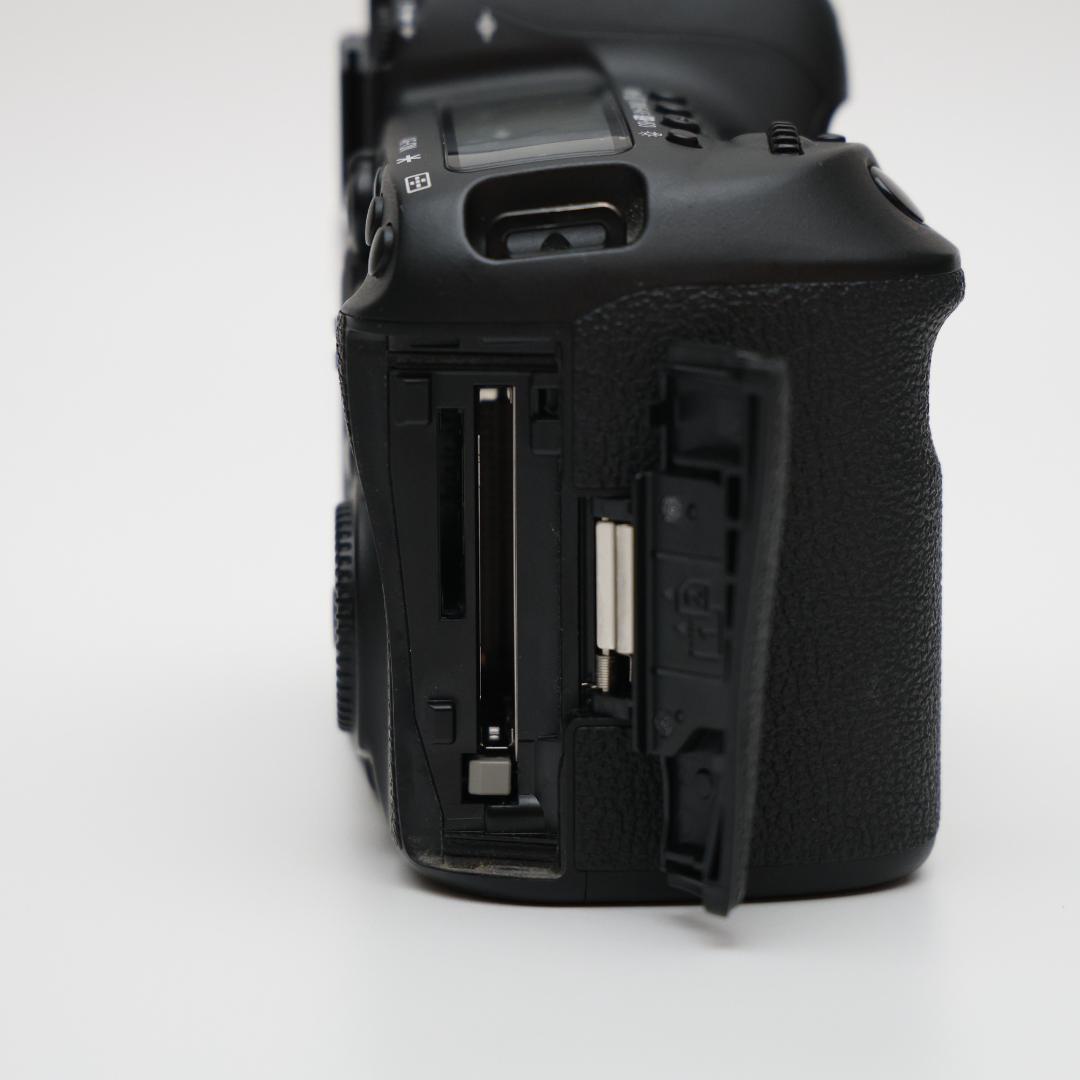 箱・付属品あり Canon EOS 5D Mark IV 本体