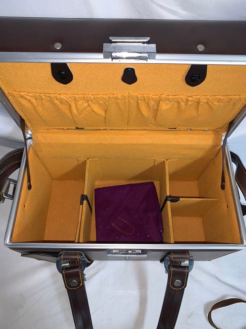 MINOLTA ミノルタ minolta V2 フィルムカメラ レンズ付き