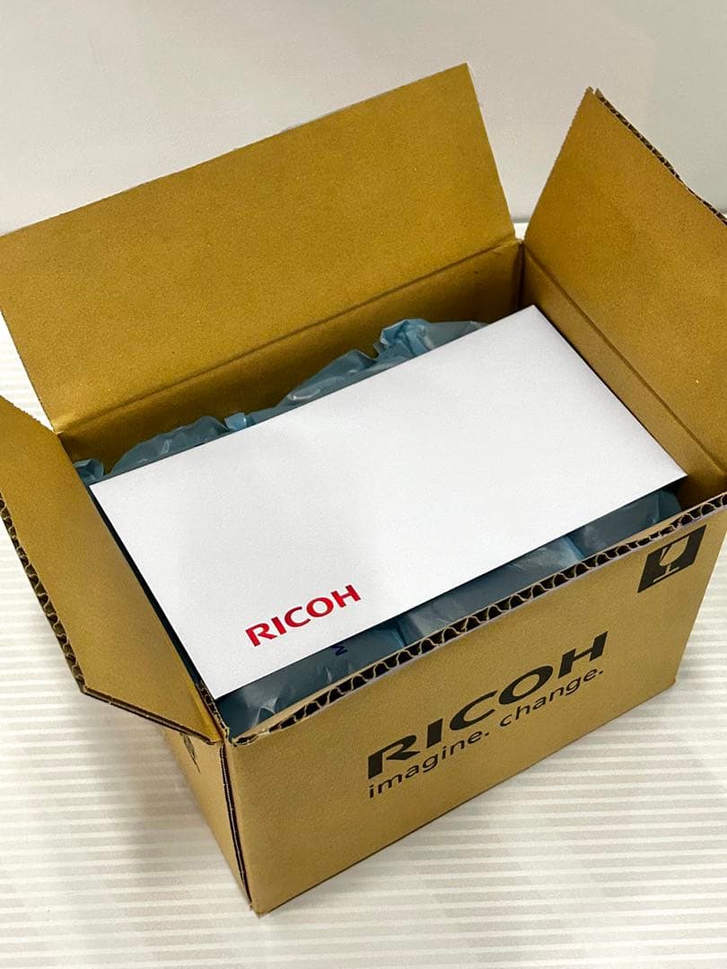 RICOH GR IIIx 国内正規品+純正本革フィンガーストラップの2点セット