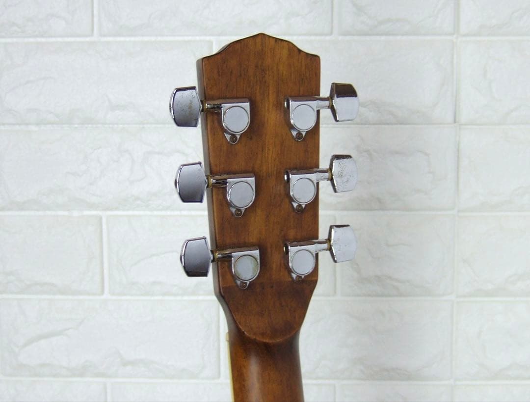 Fender FR-93リゾネーターギター