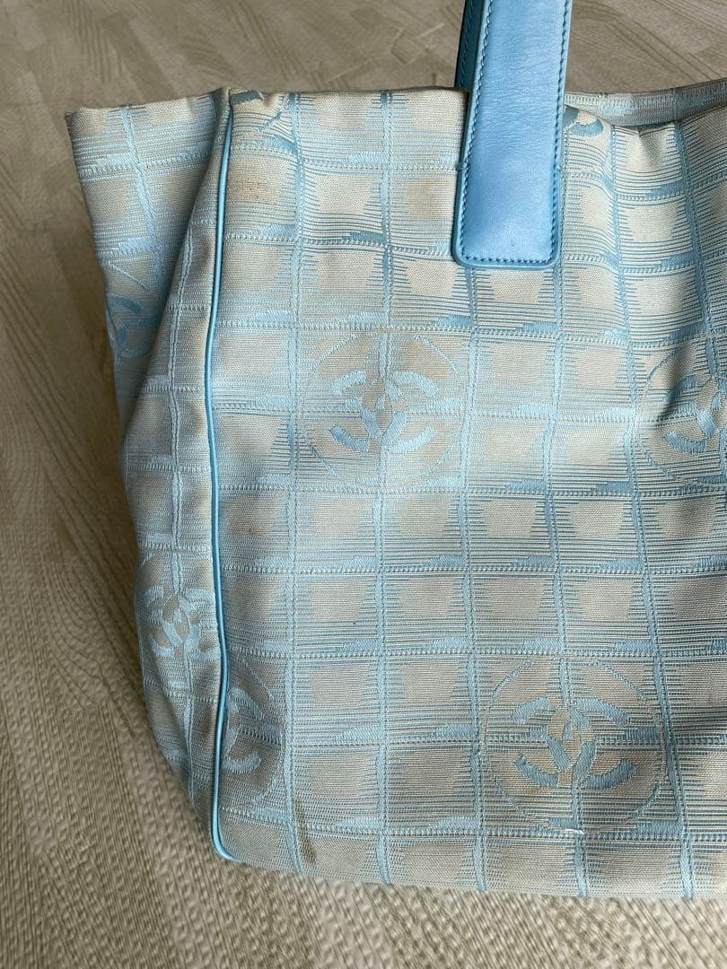 CHANEL シャネル　ニュートラベルライン　トートバッグ　ブルー