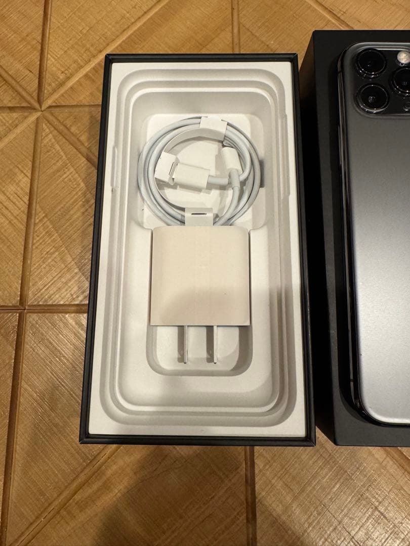 美品 付属品有り iPhone 11 Pro スペースグレイ 256GB