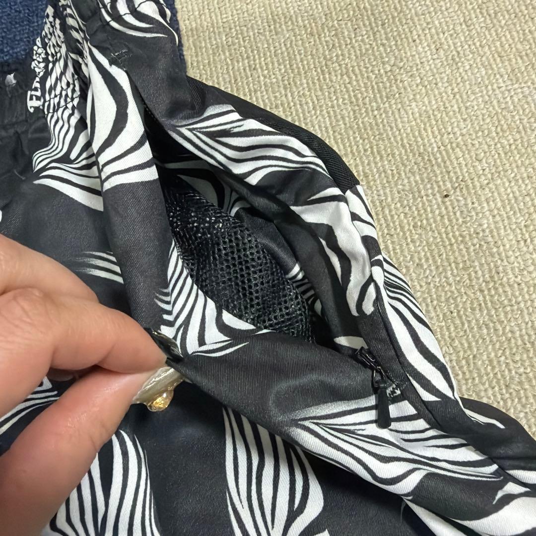 Eldoreso ストライプ柄ショートパンツ