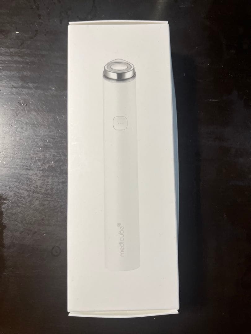 新品未使用　メディキューブ AGE-R ブースタープロミニ　美顔器