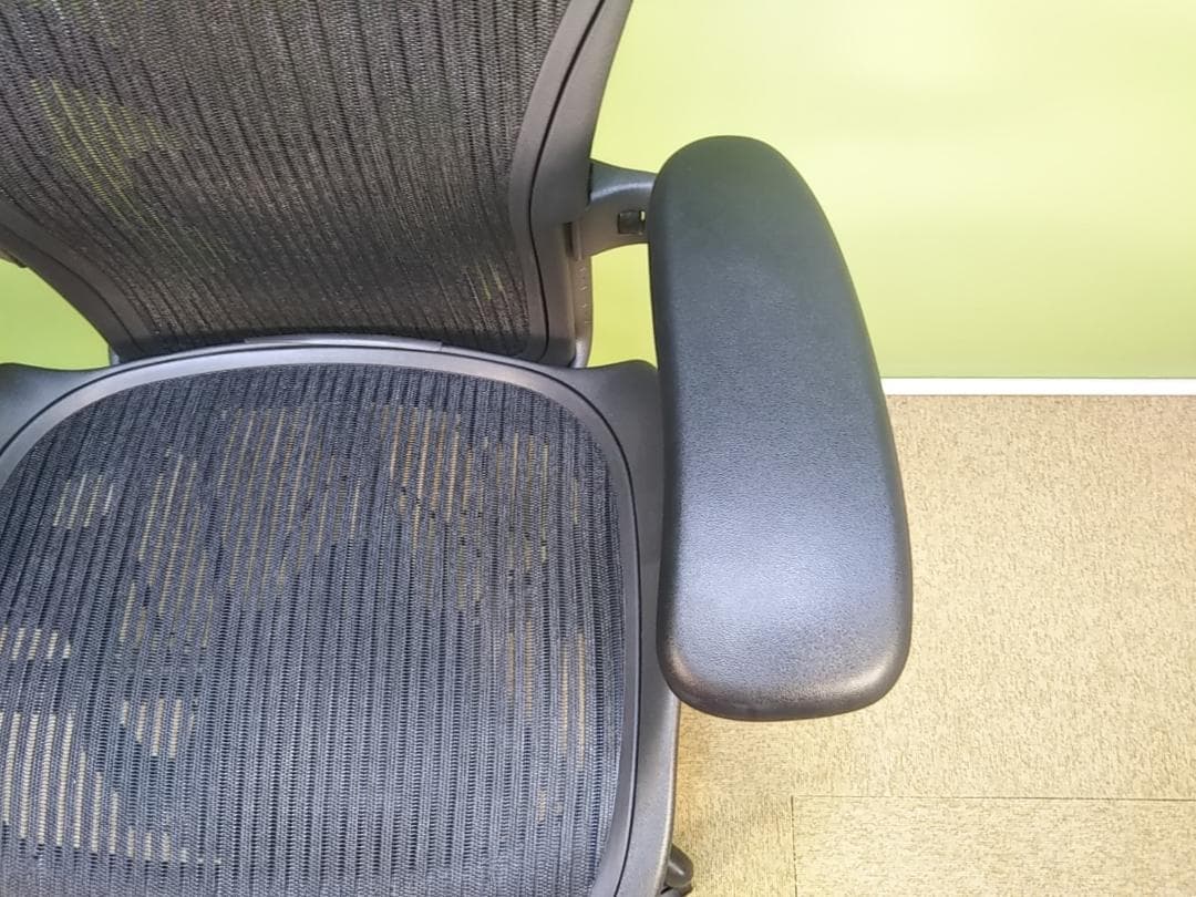bj　アーロンチェア　Aサイズ　フル装備　レバー式可動肘　前傾機能有り　中古品