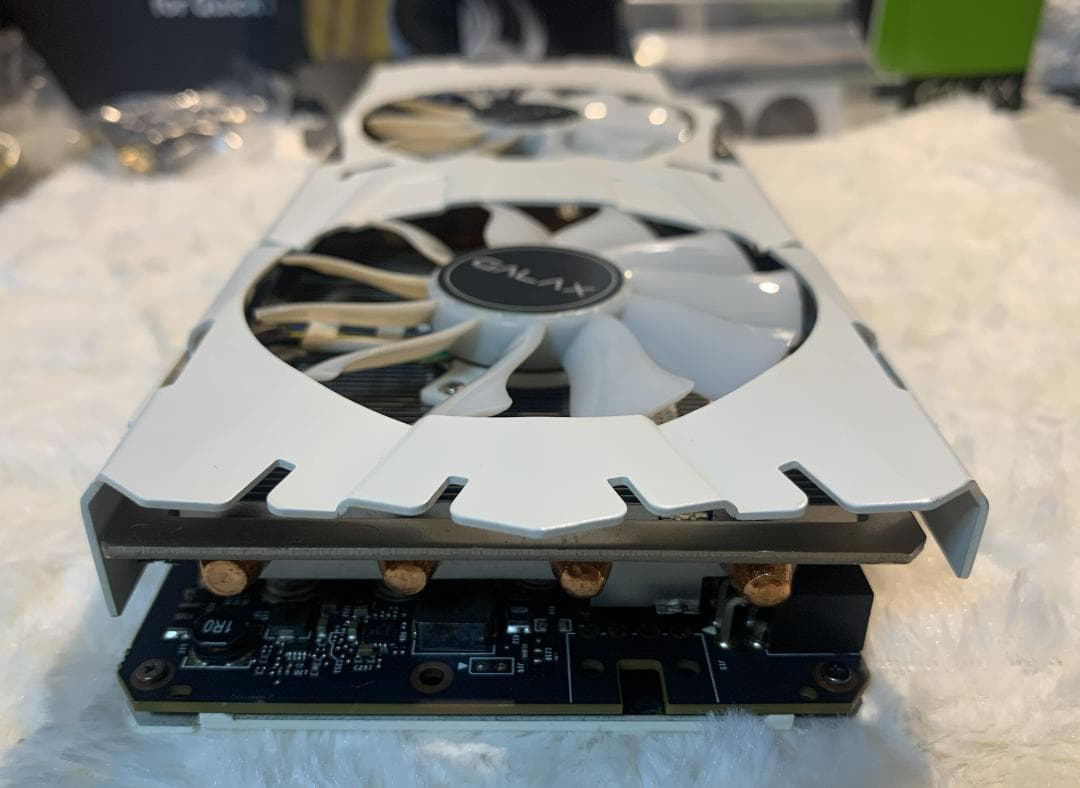 グラフィックボード・グラボ・ビデオカード GALAX GTX 1080 Ti EXOC White 11GB