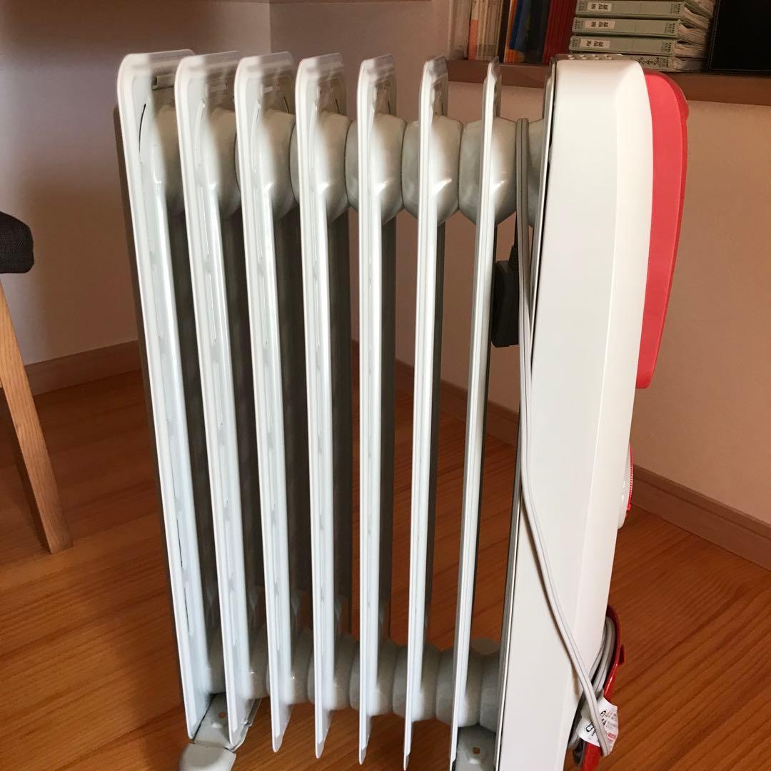 【美品】デロンギ　オイルヒーター　赤　レッド