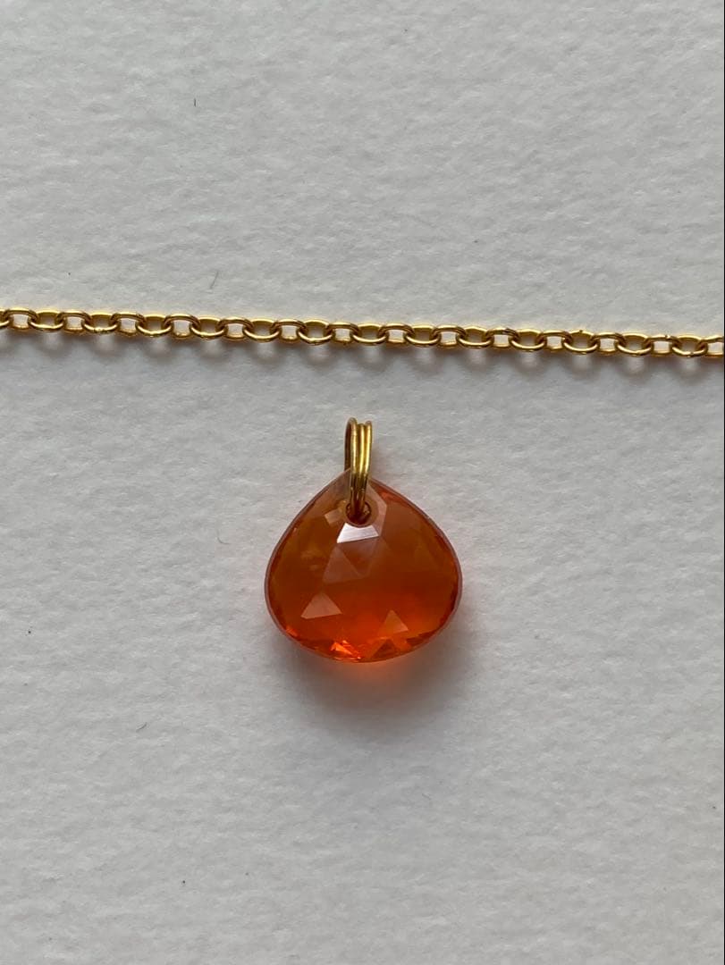 マリーエレーヌ　ファイヤーオパール　チャーム