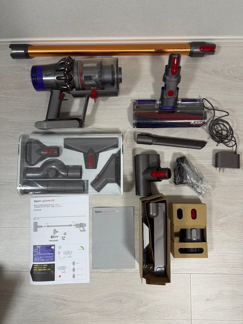 ジャンク品　Dyson ダイソンV10 フラフィ　ドッグセット