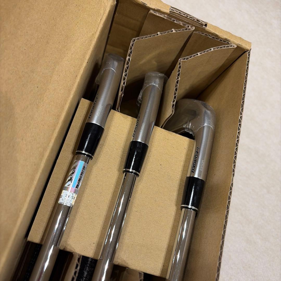 専用 zxi7 アイアン 6本 新品未使用 メーカーカスタム 5番〜ピッチング