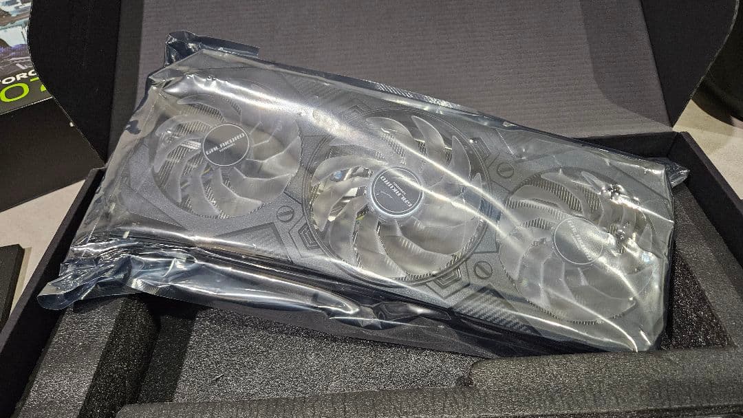 [使用頻度少]GeForce RTX 4070 Ti Super 玄人志向