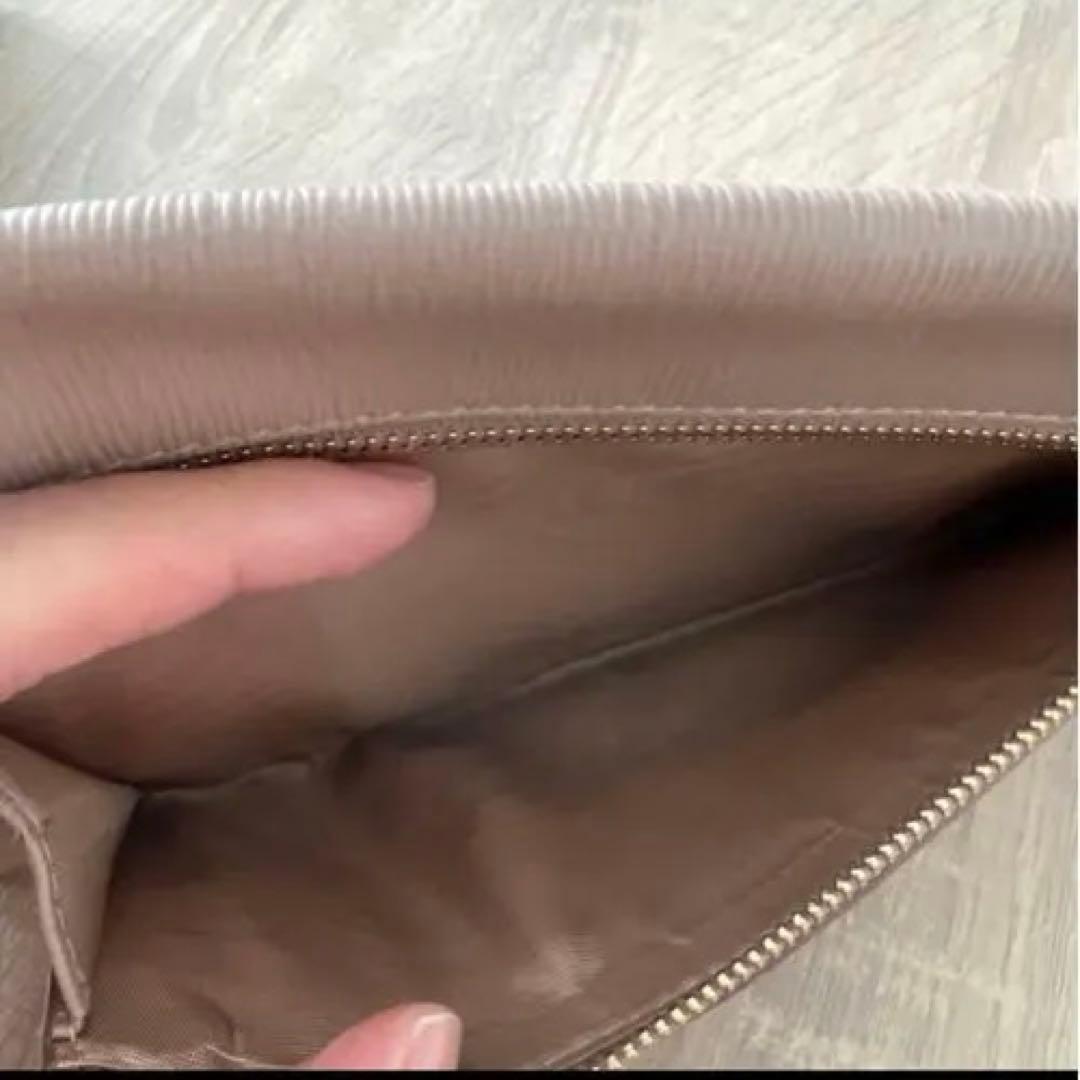 プラダ レター型長財布 ウォレット サフィアーノ