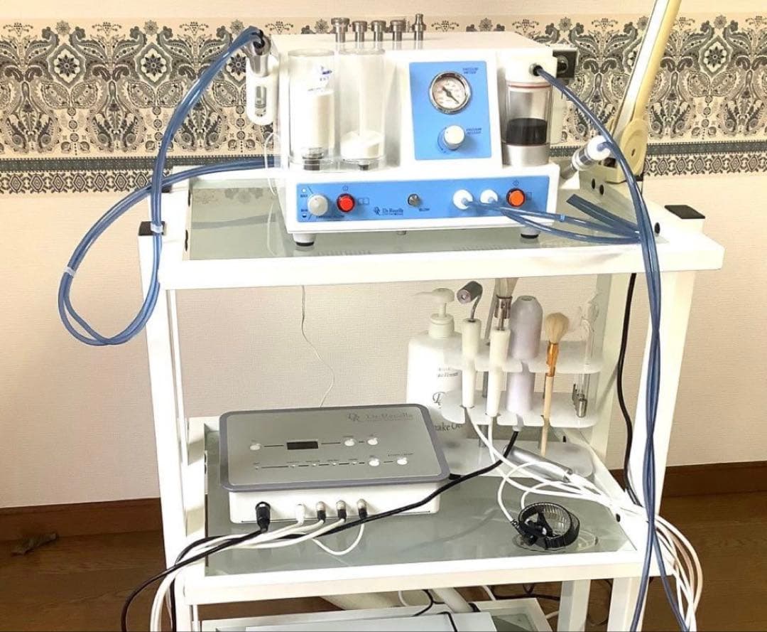 【定価200万円相当】ドクターリセラ 美顔機2台セット｜動作確認済・付属品付