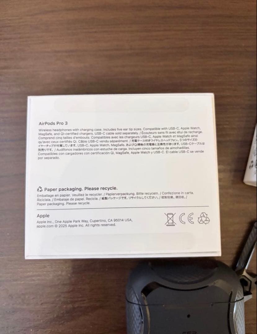 【専用ケース付きお買い得】AirPods Pro 3