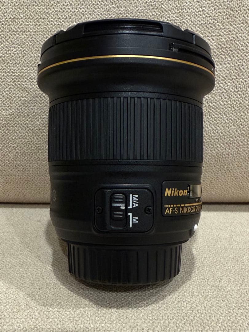 Nikon一眼レフレンズ　AS-F NIKKOR 20mm f/1.8G ED