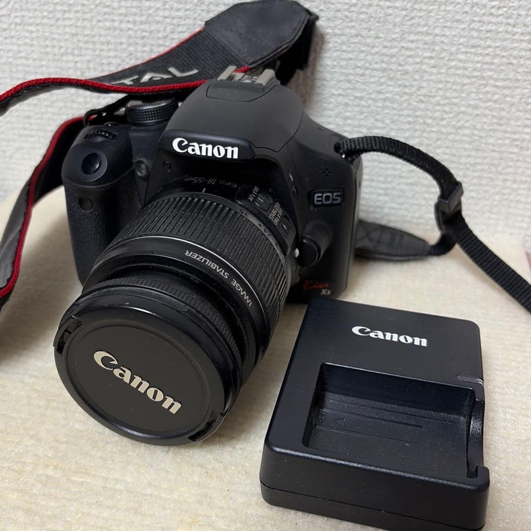 【ジャンク品】Canon EOS Kiss X3 レンズ.バッテリー.充電器他