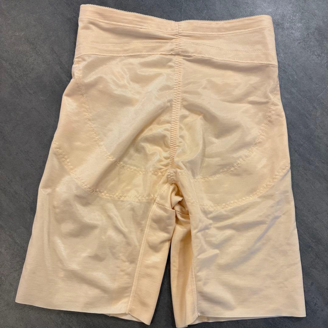 ★はるさん様★ブライダルインナー　ビスチェ FouR SIS & Co.