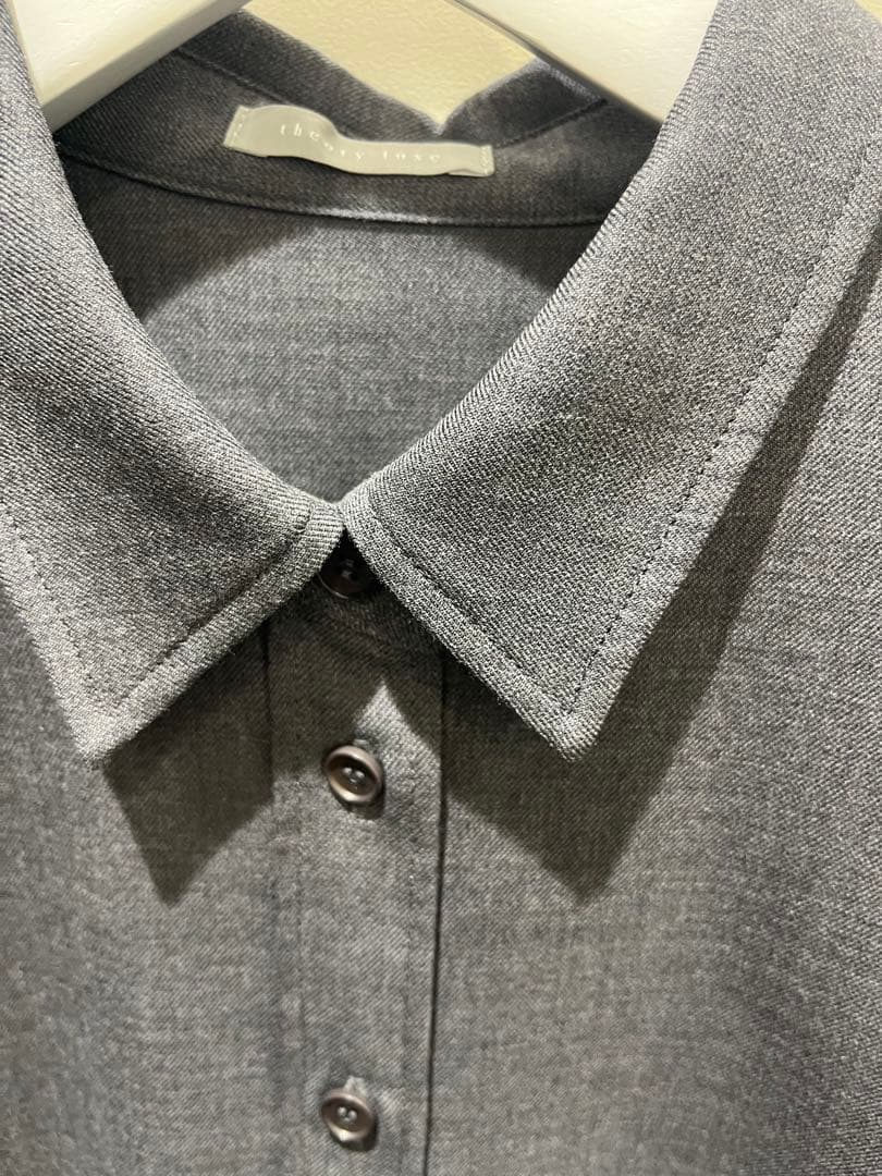 セオリーリュクス美品人気ウールシャツ　40 チャコールグレー
