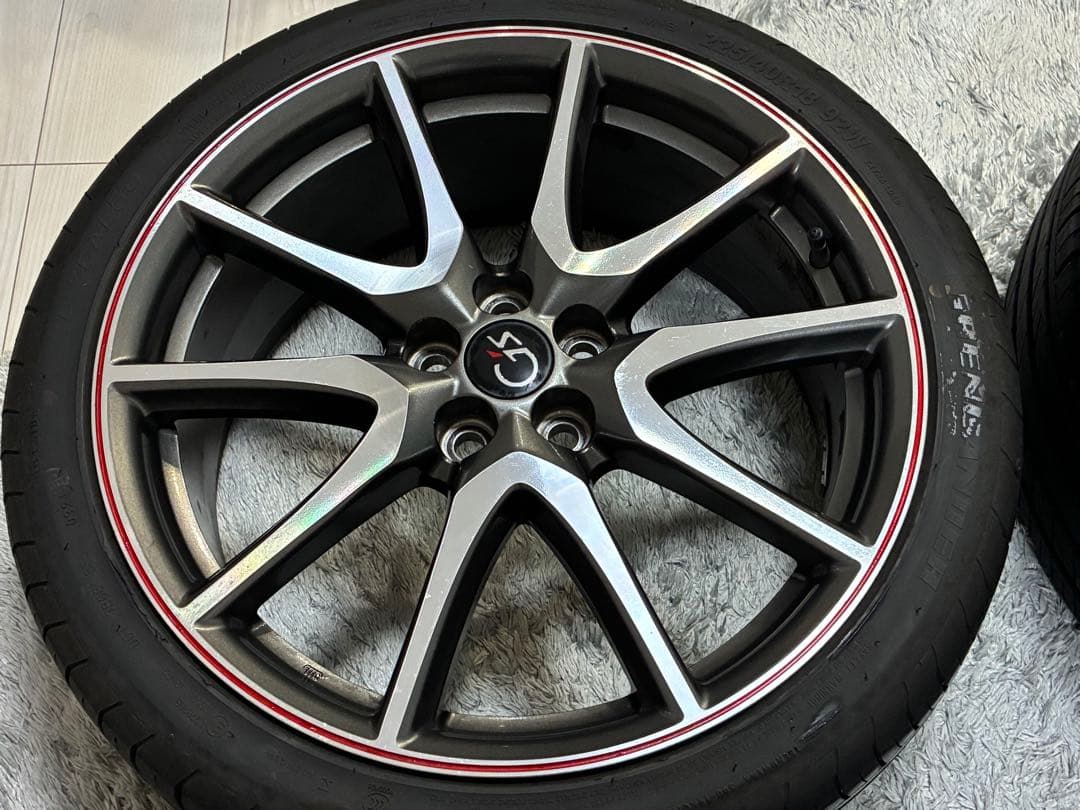 30プリウスG's 18インチ純正レッドラインホイール　4本セット（タイヤ付き）