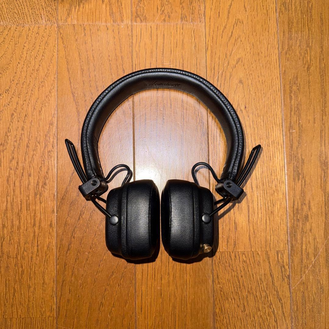 ヘッドホン Marshall headphone MOJOR IV