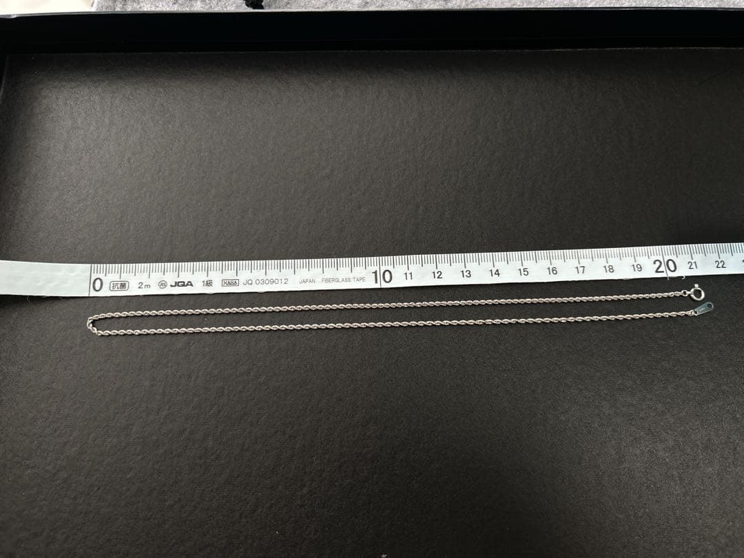 k18wg スクリューネックレス　40cm 刻印あり