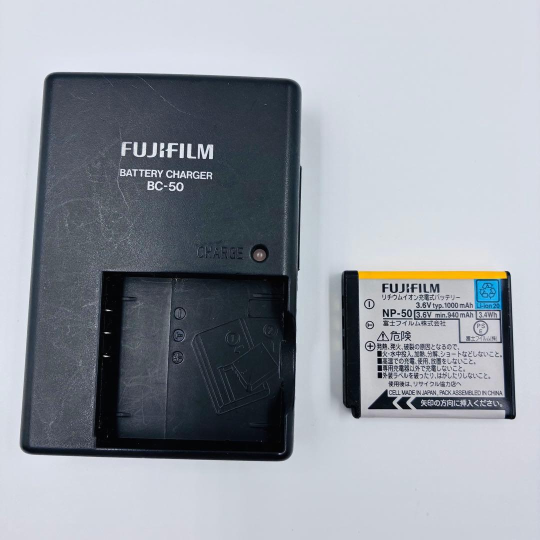 フジフイルム FinePix F80EXR ピンク コンデジ カメラ