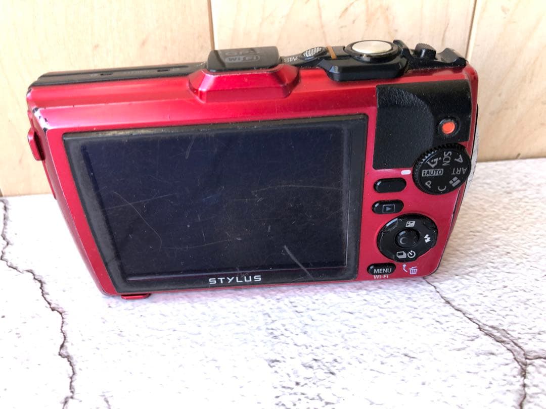 OLYMPUS Tough Stylus TG-3 赤　(D9)