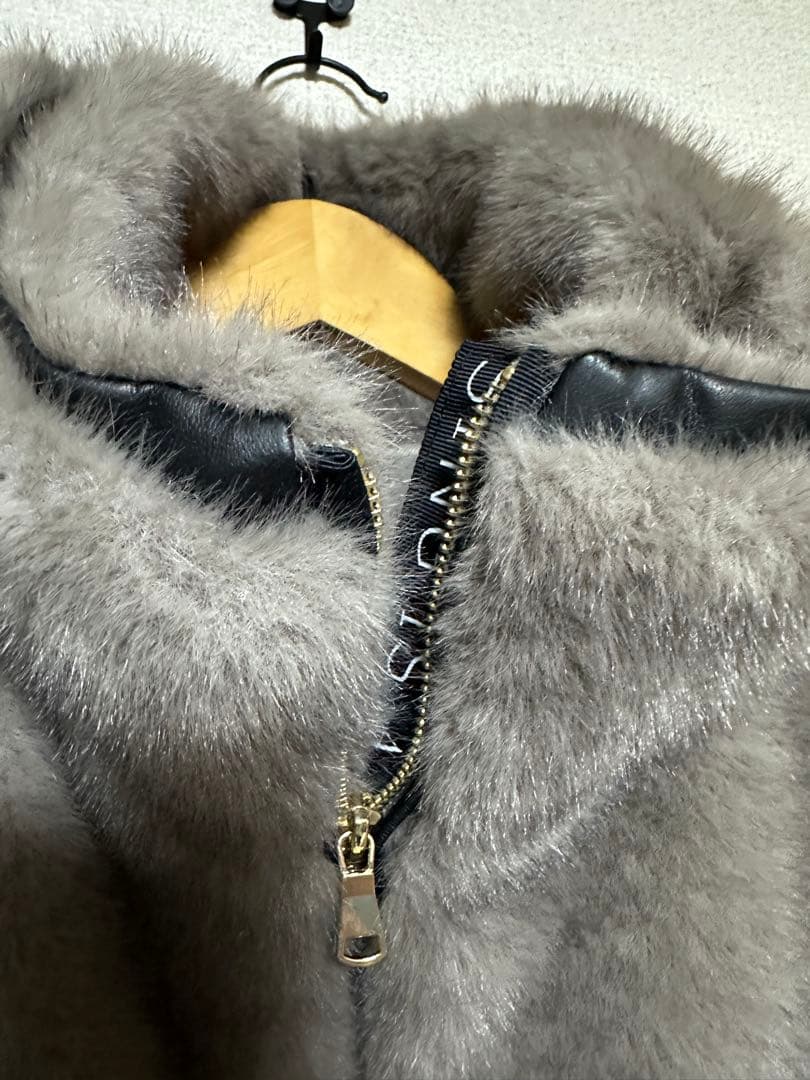 く*ろ様 人気完売品　Eimee Law ミンクファー スタンドネックショートコ