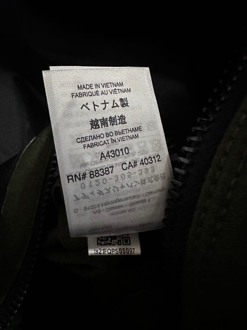 p*読様 ★ほぼ未使用★ Y-3 HOLDALL H63109 ショルダー ボス