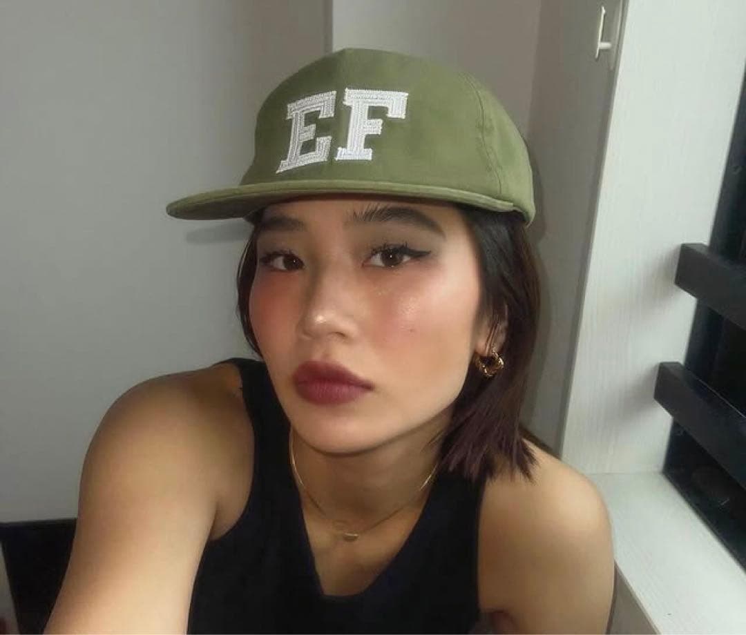 ★新品タグ付き★Extnded Family EF ロゴ刺繍 キャップ カーキ