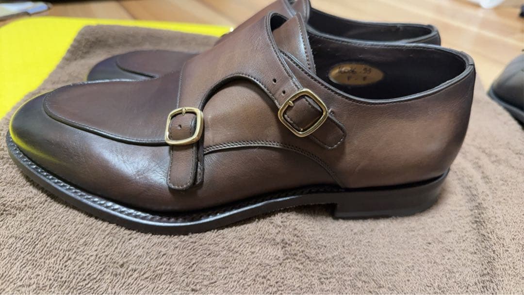 Santoni ブラウン ダブルモンクストラップシューズ