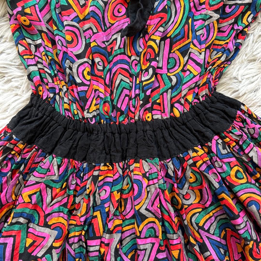 【美品】Diane Freis バルーンスリーブ総柄ワンピース レッド系 シルク