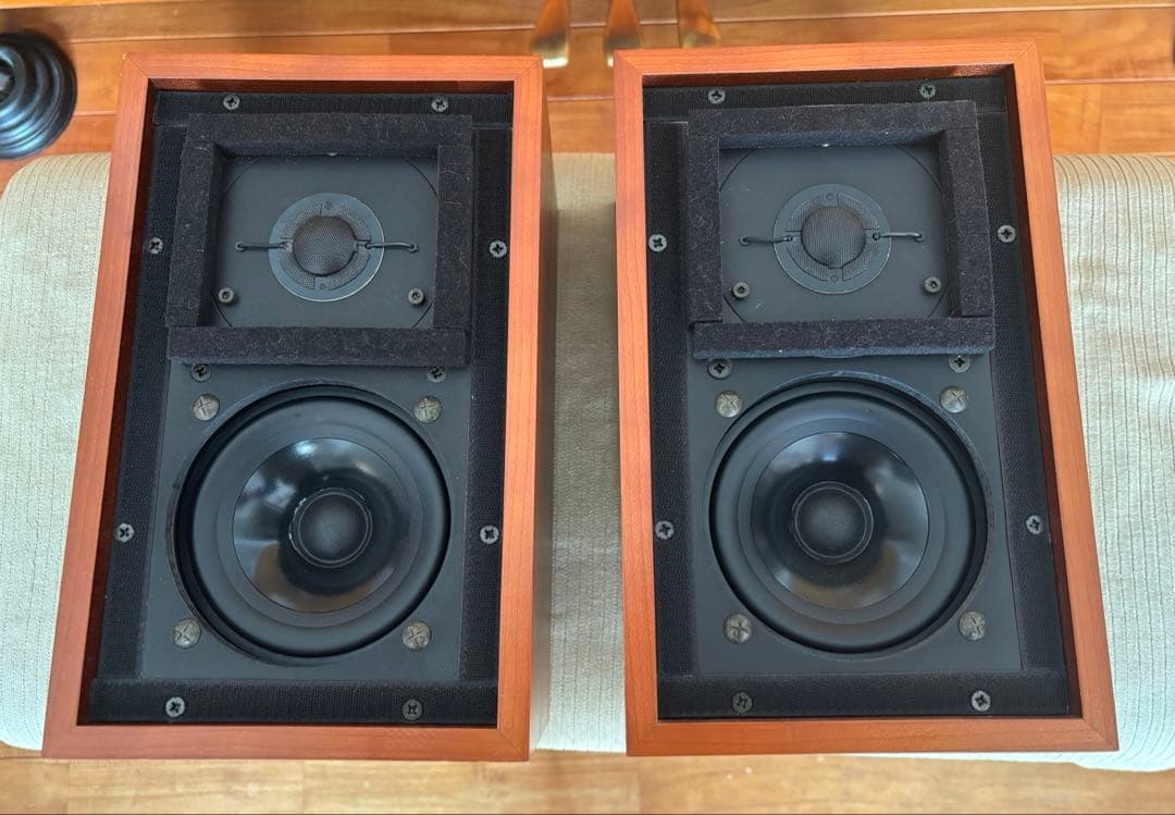 【中古】スペンドール／Spendor スピーカー　LS3/5A