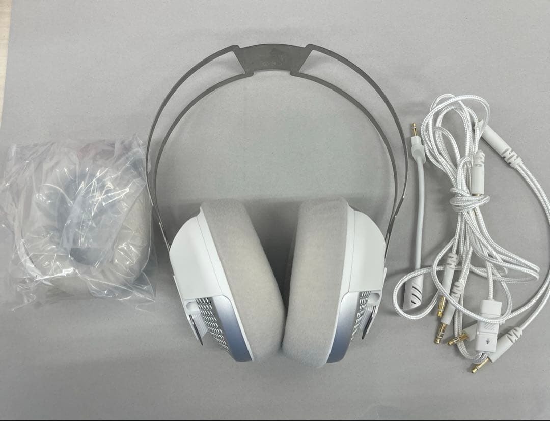 507306 fumo TRUTH Silverゲーミングヘッドセット 開放型