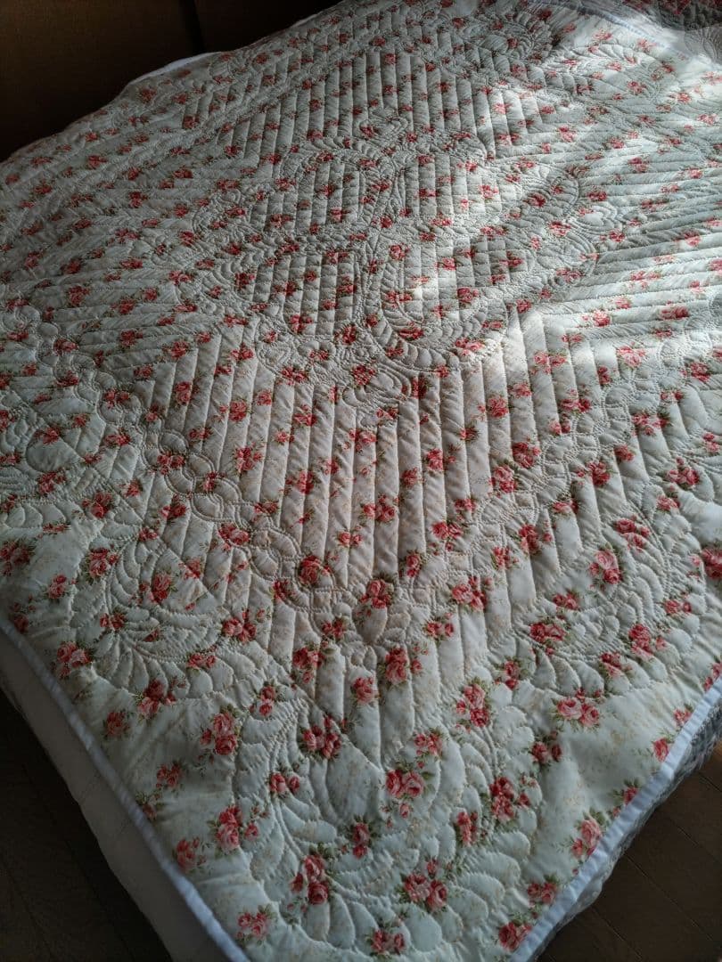 専用パッチワークキルトタペストリー他の方の購入不可です。