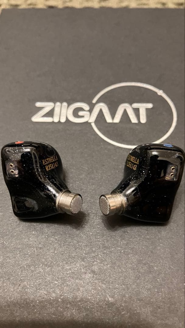 【極美品】Ziigaat estrella