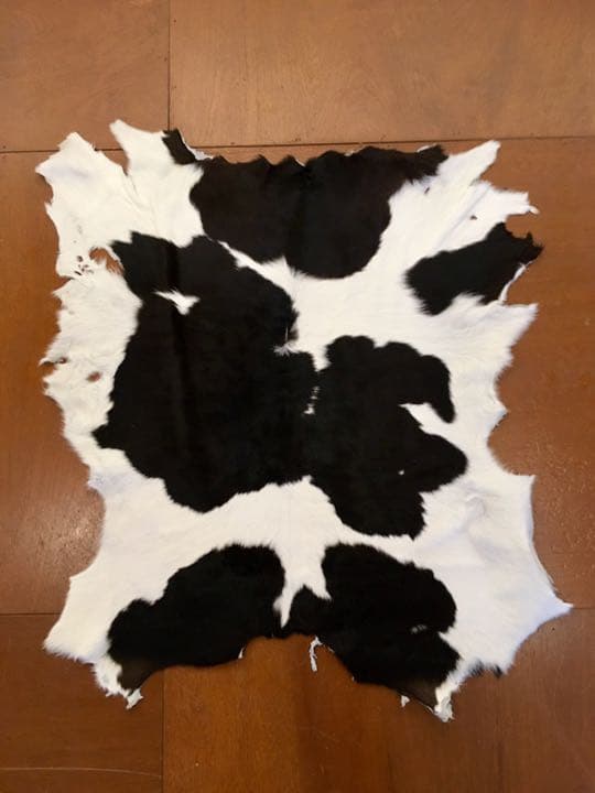 新品 カウラグ ハラコ 仔牛革 アクセントラグ インテリア レザー A31