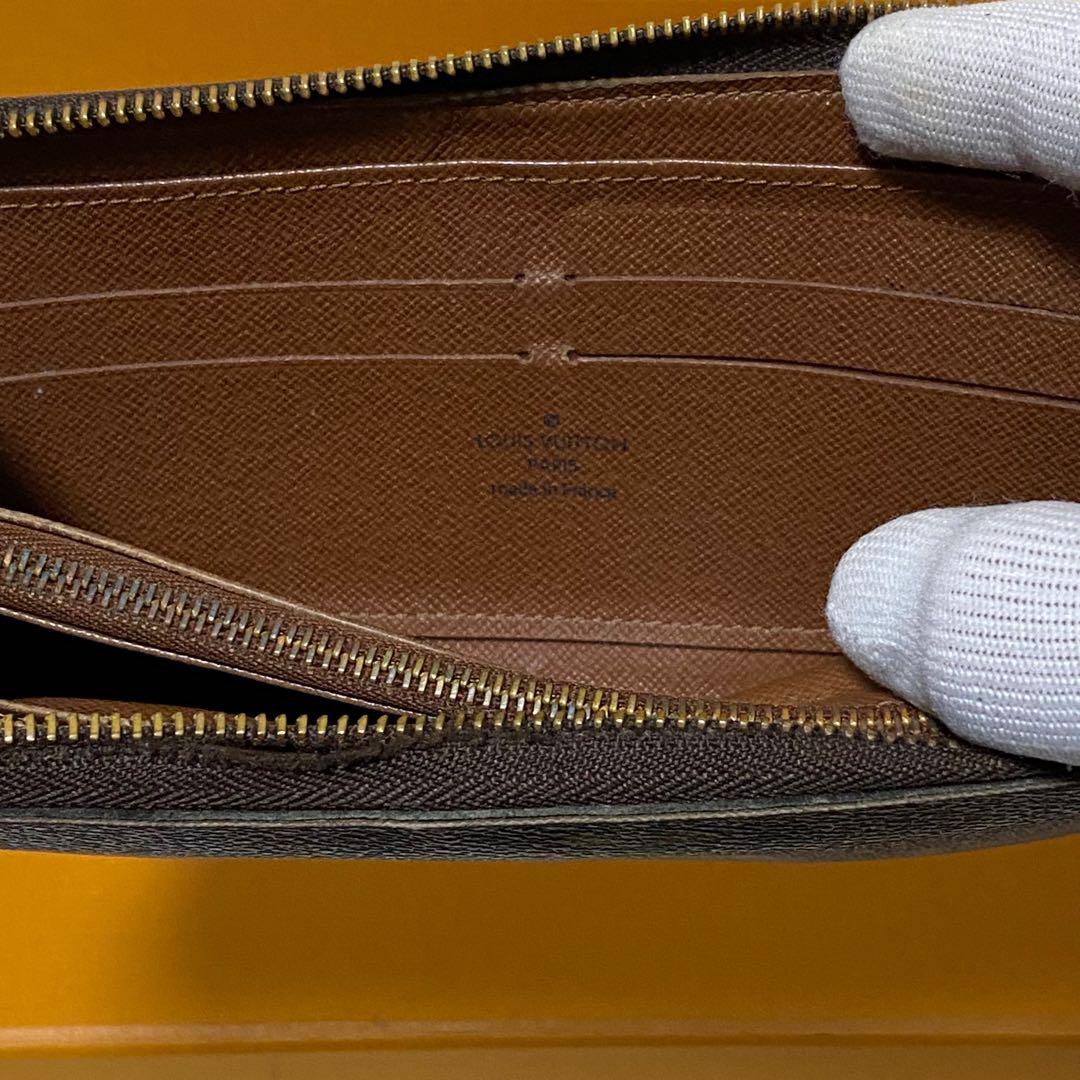 ルイヴィトン　ジッピーウォレット　モノグラム　長財布　ラウンドジップ