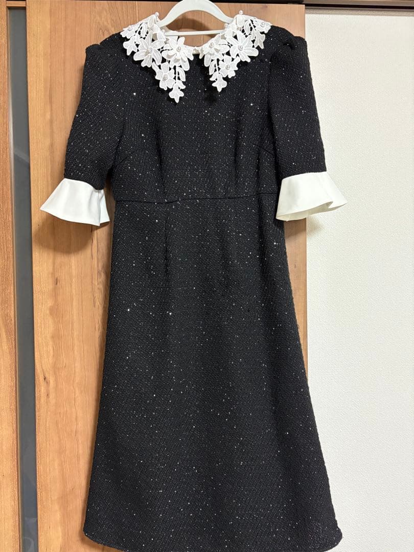 【LEJA】花柄レースカラースパンコールAラインワンピースドレス ブラックS